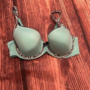 Women’s Victoria’s Secret Teal Cheehah Print Blue Bow Lightly Lined 36C